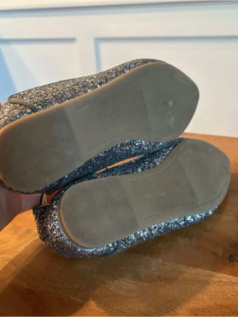 Gap Kids Silver Sparkle Glitter Ankle Strap Mary Jane Ballet Flats Shoes Size 4